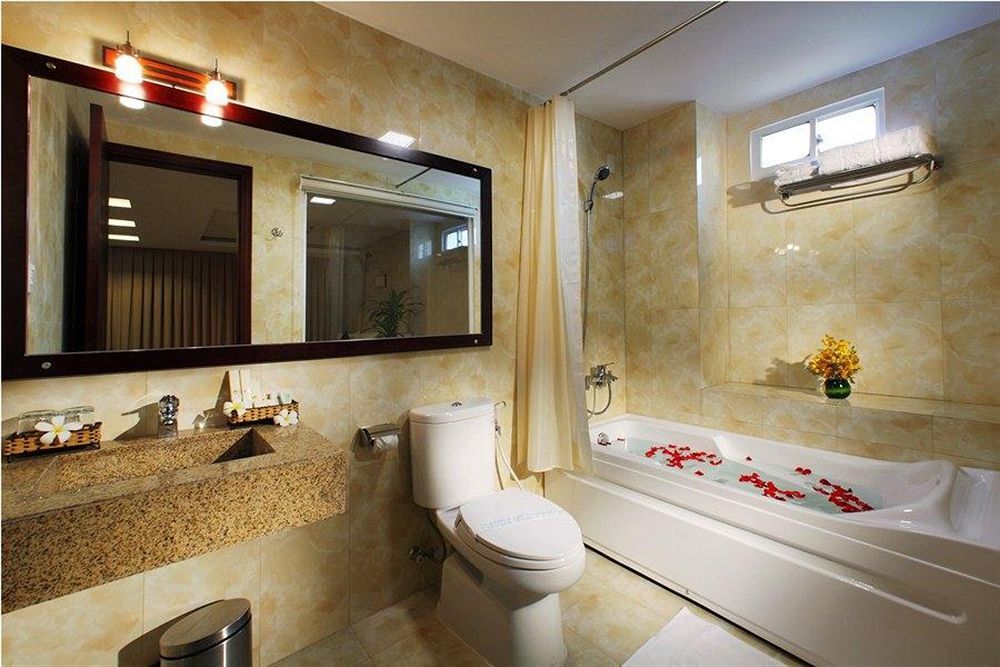 Fairy Bay Hotel Нячанг Екстер'єр фото